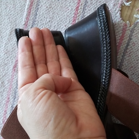 Sandals - Picture 5 of 7